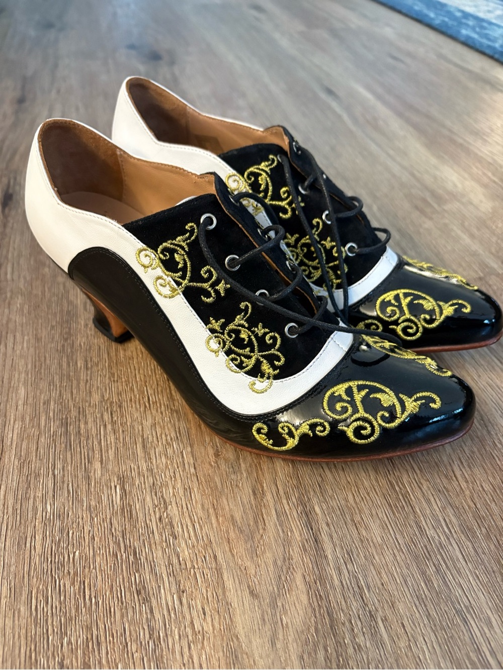 Fluevog Champeys NEVER WORN!!!